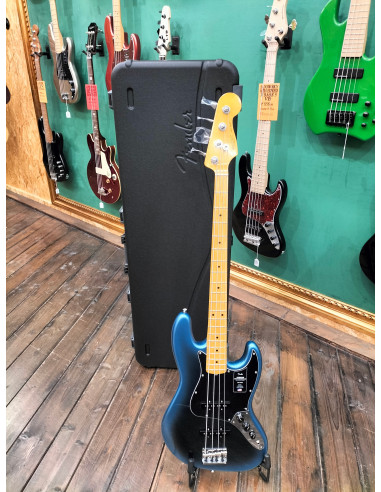 Fender American Professional II Jazz BassMaple Fingerboard, Dark Night