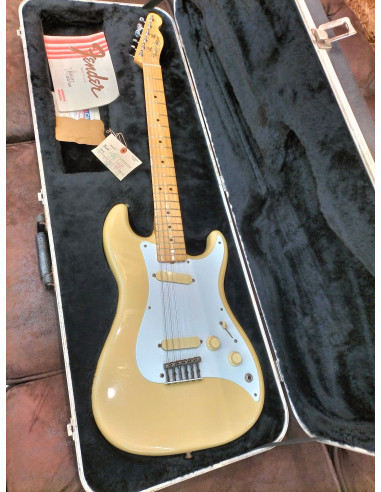 Fender Bullet Guitar USA Blonde Vintage 1983 Ottime Condizioni Tutta Originale