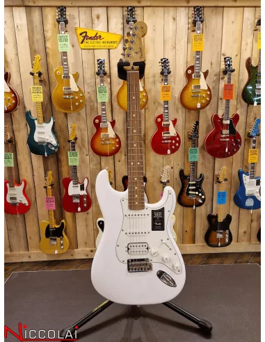 Fender Player Stratocaster HSS Polar White, Pau Ferro