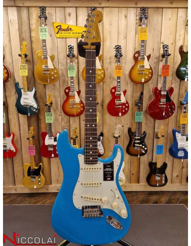 Fender American Professional II Stratocaster Rosewood Fingerboard, Miami Blue