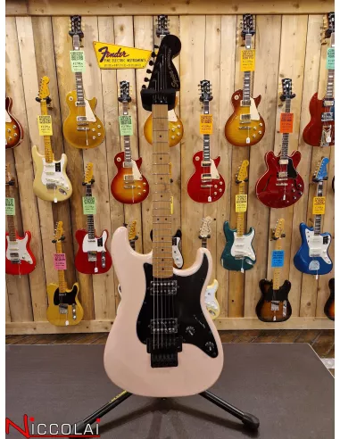 Squier Contemporary Stratocaster HH FR  Roasted Maple Fingerboard, Black Pickguard, Shell Pink Pearl