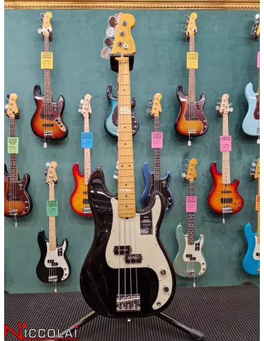 Fender American Professional II Precision Bass Maple Fingerboard, Black
