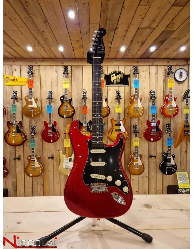 FENDER LTD American Professional II Stratocaster EB With Black Headstock Candy Apple Red