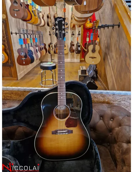 Gibson J-45 Standard Vintage Sunburst